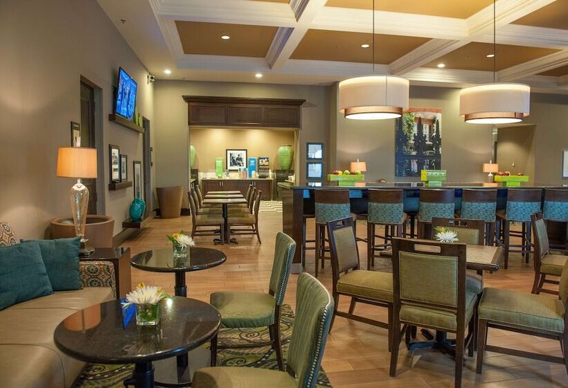 هتل Hampton Inn & Suites New Orleans Elmwood/clearview Pkway, La