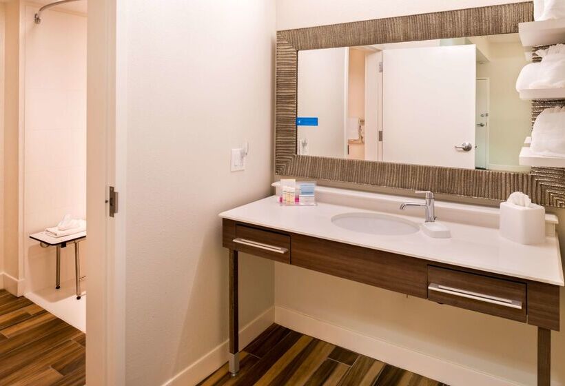 호텔 Hampton Inn & Suites Orlando/east Ucf Area