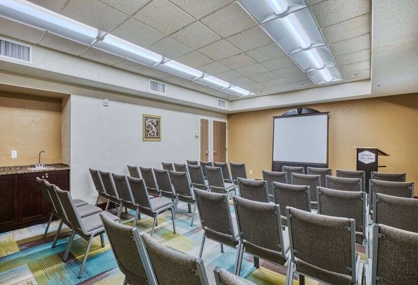 호텔 Hampton Inn & Suites Orlando/east Ucf Area