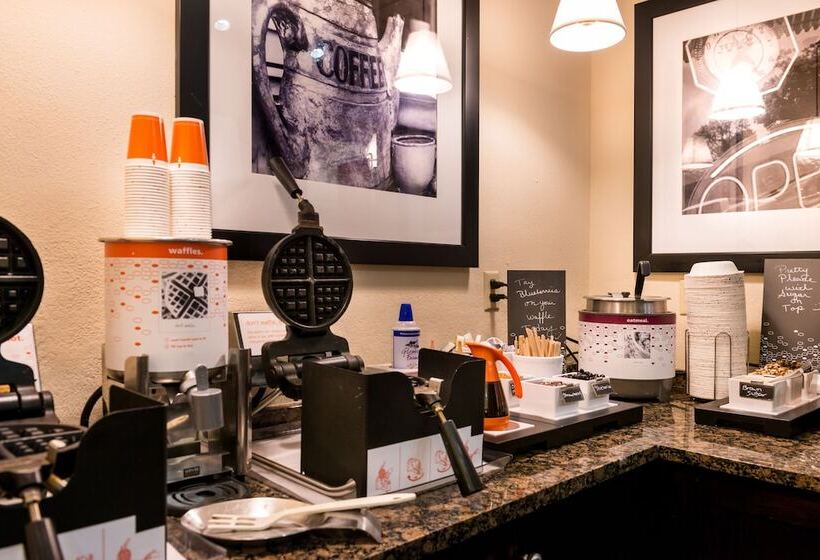 호텔 Hampton Inn & Suites Orlando/east Ucf Area