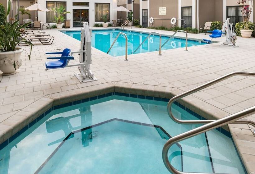 호텔 Hampton Inn & Suites Orlando/east Ucf Area