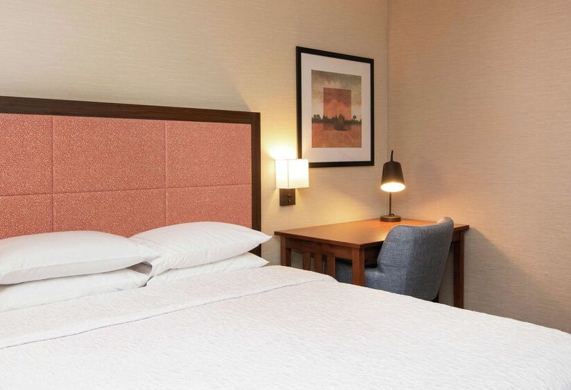 فندق Hampton Inn & Suites Rochester/victor