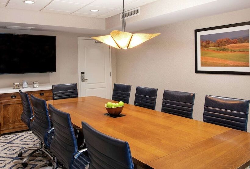 فندق Hampton Inn & Suites Rochester/victor