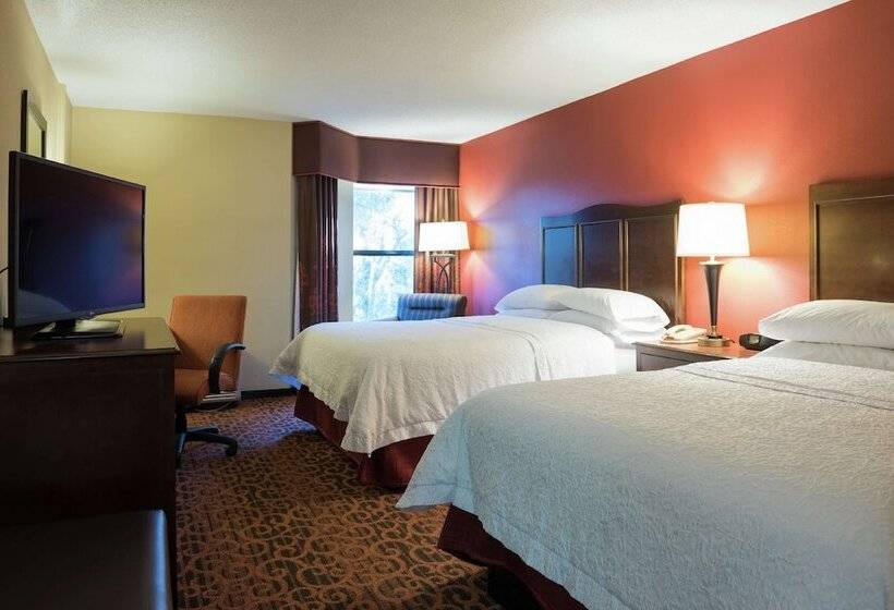 فندق Hampton Inn & Suites Tampanorth