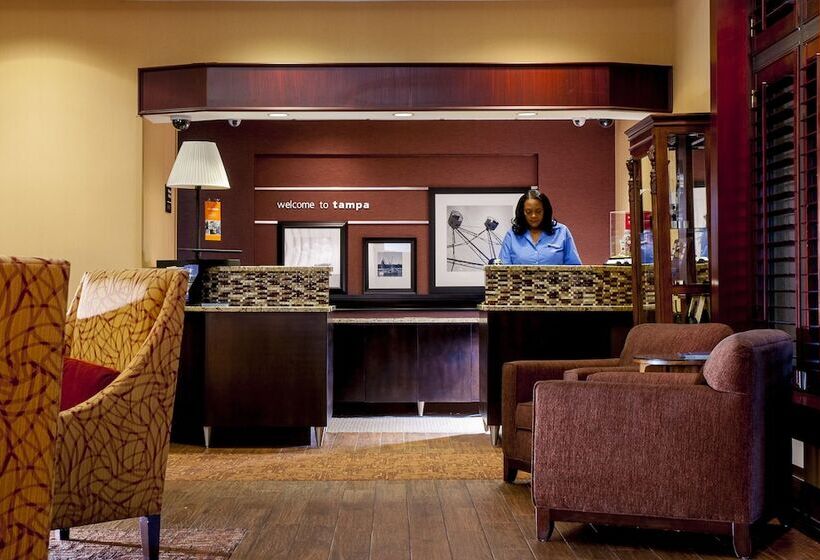 فندق Hampton Inn & Suites Tampanorth