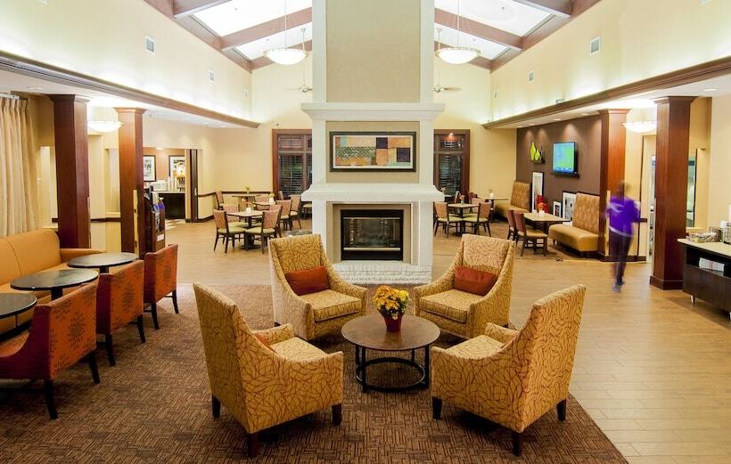 فندق Hampton Inn & Suites Tampanorth