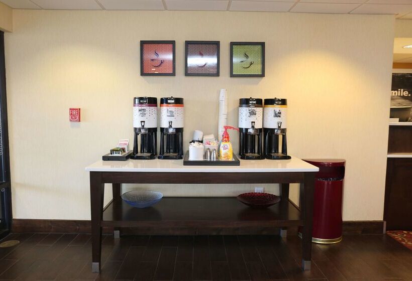 فندق Hampton Inn Sumter