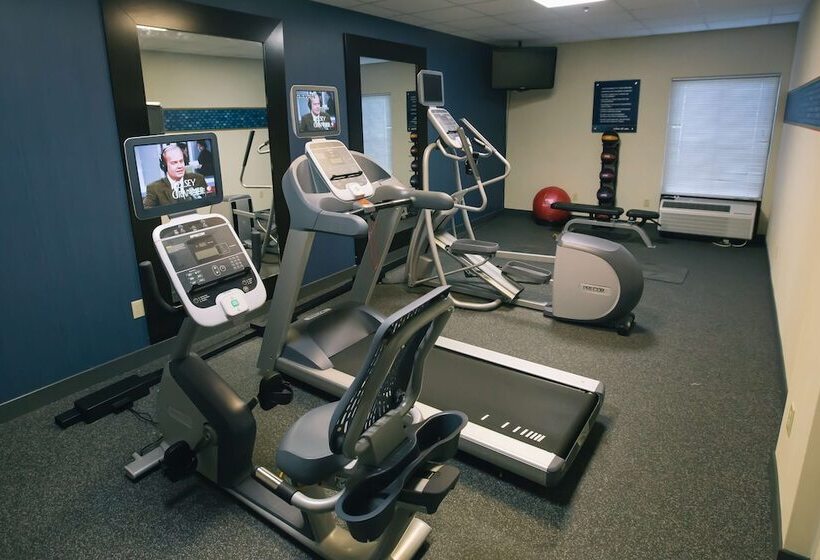 호텔 Hampton Inn Tallahassee Central