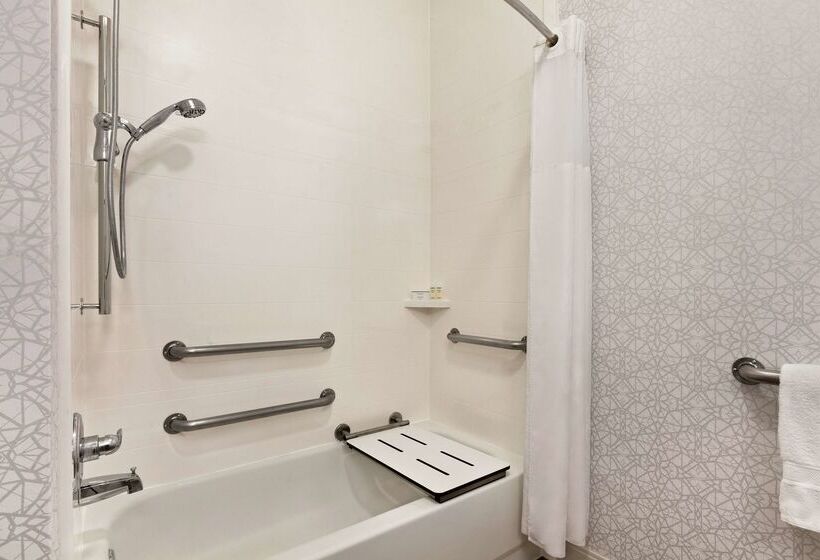 ホテル Hampton Inn Tracy