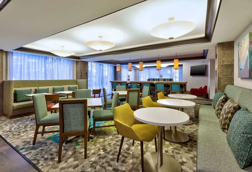 فندق Hampton Inn Traverse City