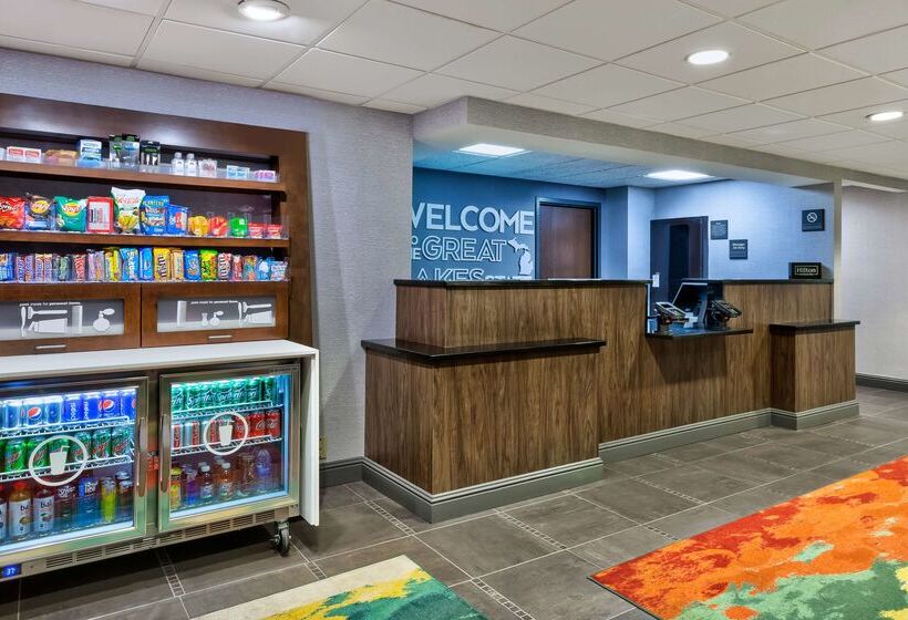 فندق Hampton Inn Traverse City