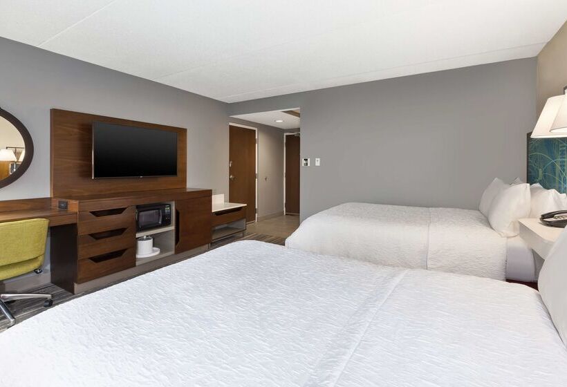 فندق Hampton Inn Traverse City