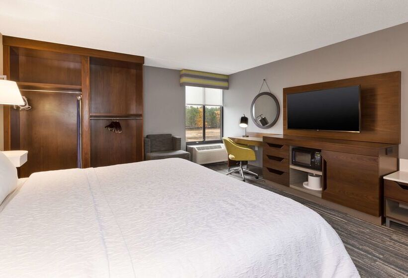 فندق Hampton Inn Traverse City