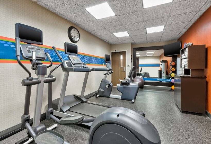 فندق Hampton Inn Traverse City