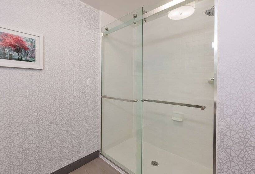 فندق Hampton Inn Traverse City