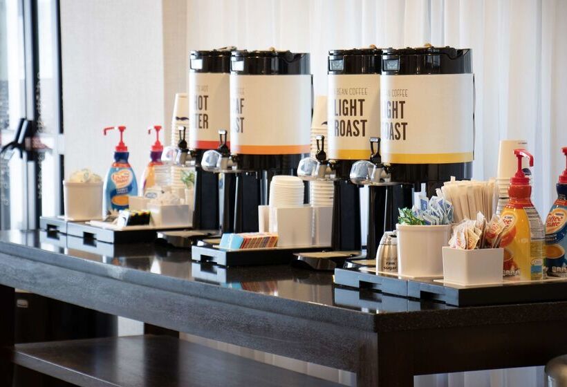 هتل Hampton Inn Tuscaloosa University