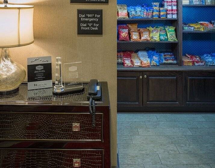 酒店 Hampton Inn Tuscaloosa University