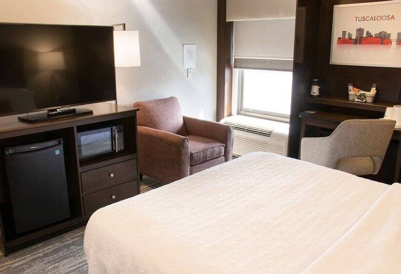 هتل Hampton Inn Tuscaloosa University