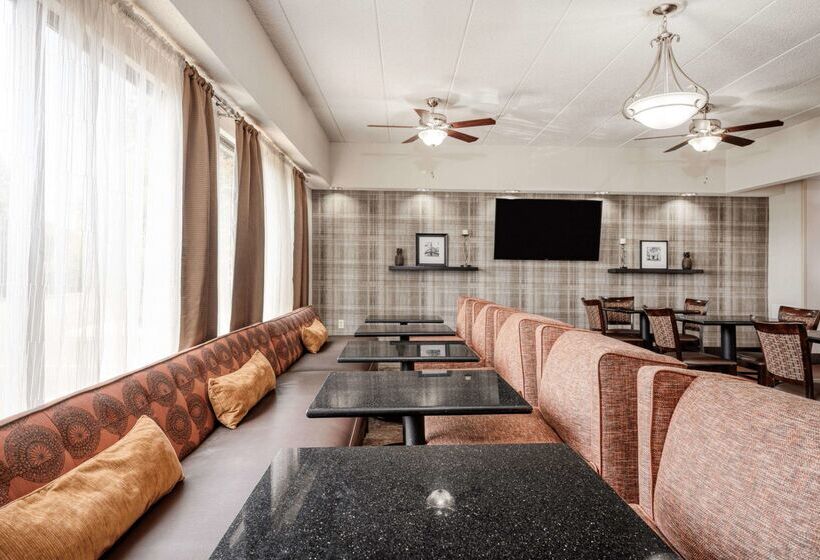 בית מלון כפרי Hampton Inn By Hilton Washington Court House