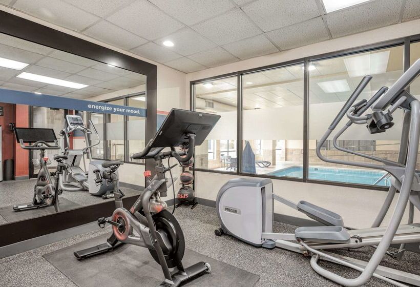 בית מלון כפרי Hampton Inn By Hilton Washington Court House