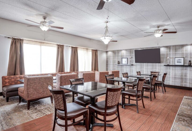 בית מלון כפרי Hampton Inn By Hilton Washington Court House