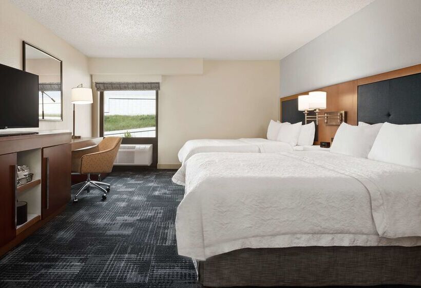 فندق Hampton Inn By Hilton Wausau