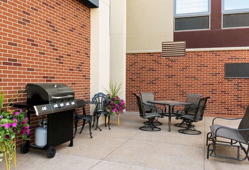 فندق Hampton Inn By Hilton Wausau