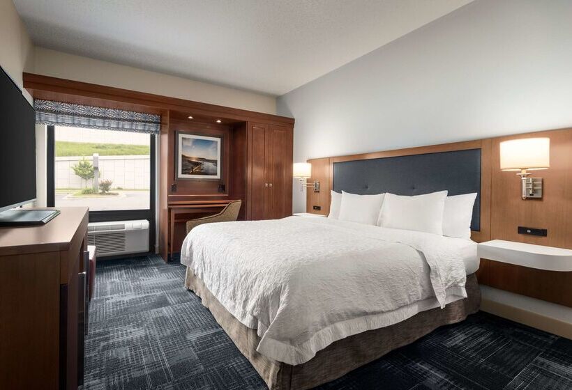 فندق Hampton Inn By Hilton Wausau