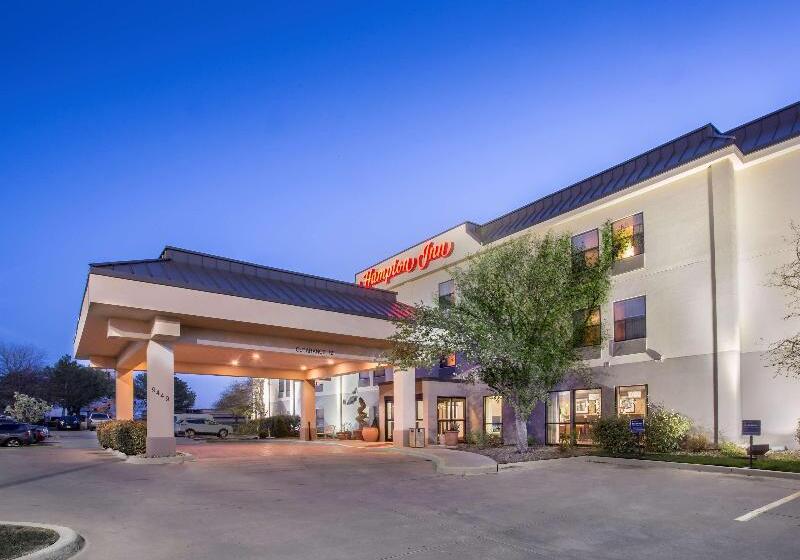 Отель Hampton Inn Wichitaeast