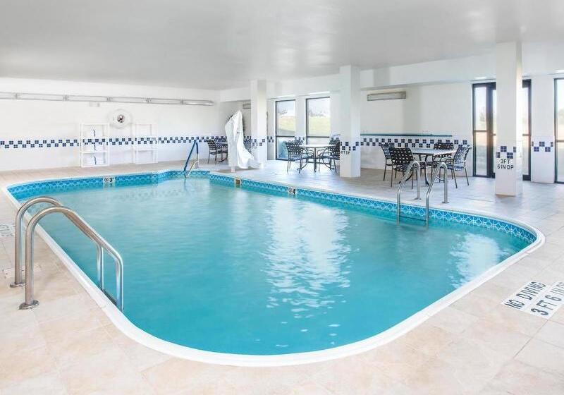 Отель Hampton Inn Wichitaeast