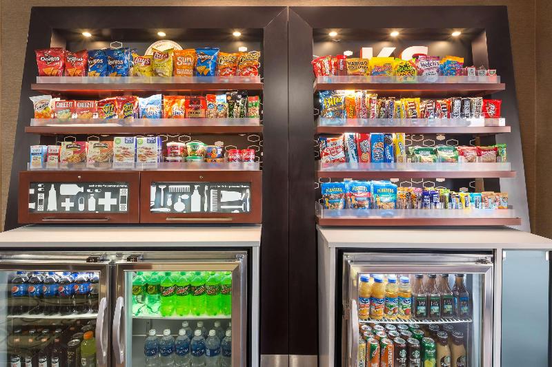 Отель Hampton Inn Wichitaeast