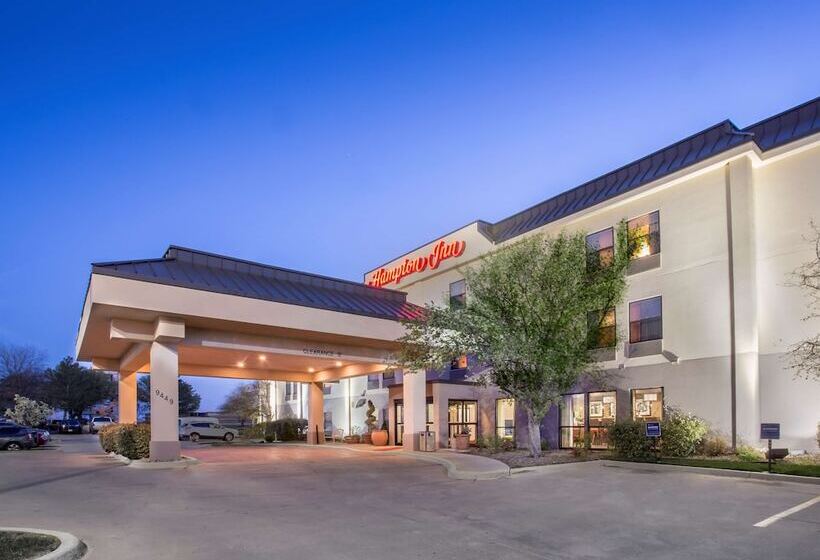 Отель Hampton Inn Wichitaeast