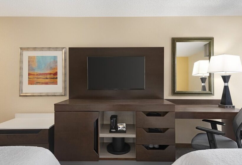 فندق Hampton Inn Youngstown/boardman