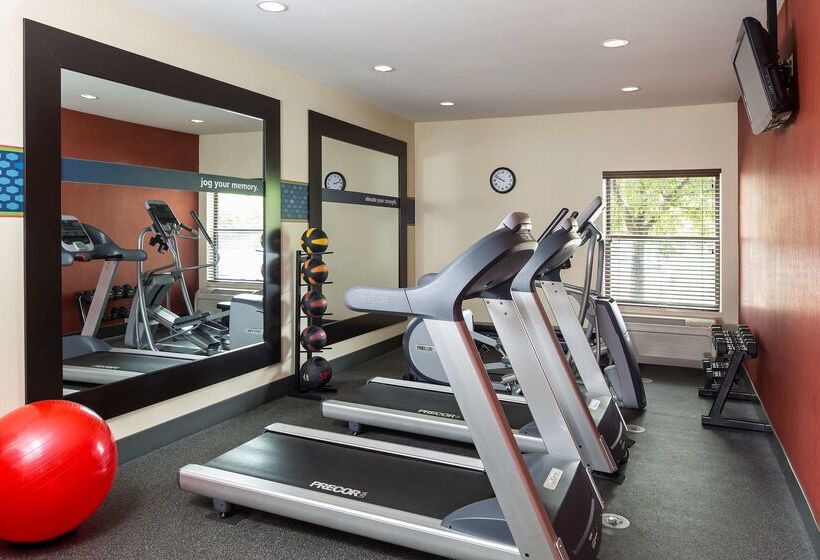 בית מלון כפרי Hampton Inn Zanesville