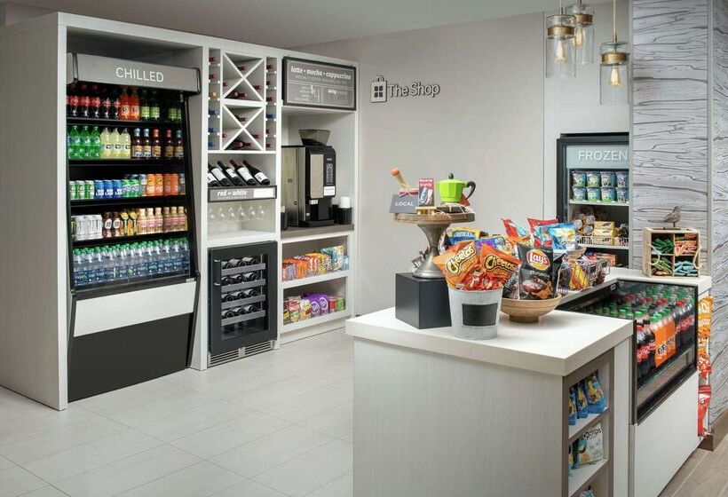 בית מלון כפרי Hilton Garden Inn Miami Brickell South