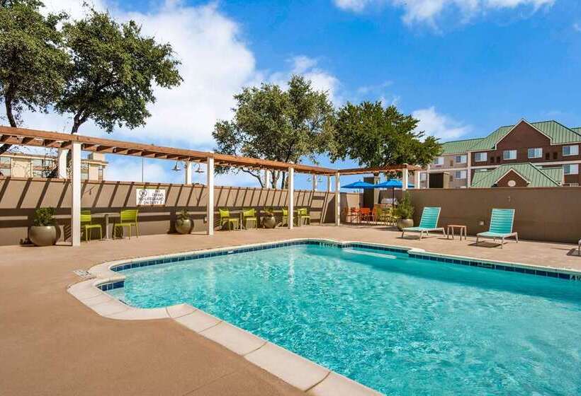 هتل Home2 Suites By Hilton Dfw Airport South/irving, Tx