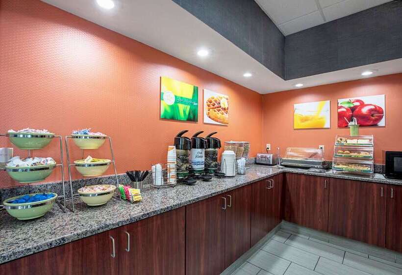 Отель Quality Inn Holly Springs South