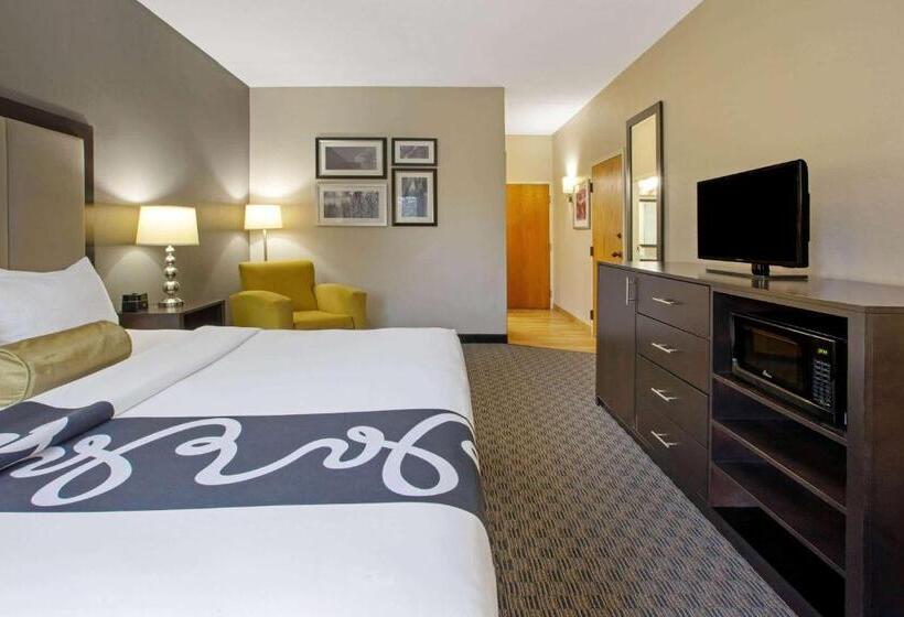 酒店 La Quinta Inn & Suites By Wyndham Detroit Metro Airport