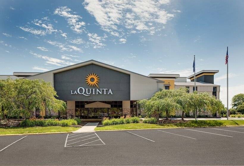 酒店 La Quinta Inn & Suites By Wyndham Detroit Metro Airport