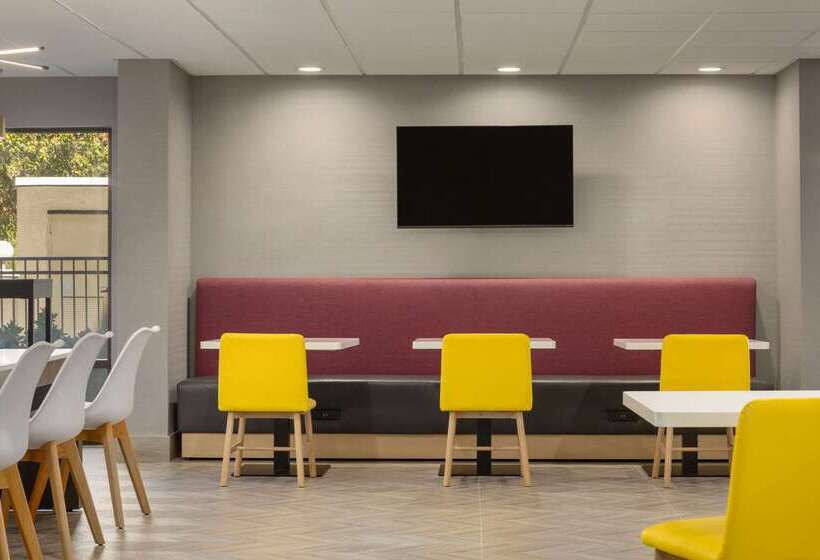 호텔 La Quinta Inn & Suites By Wyndham Selma/smithfield I95