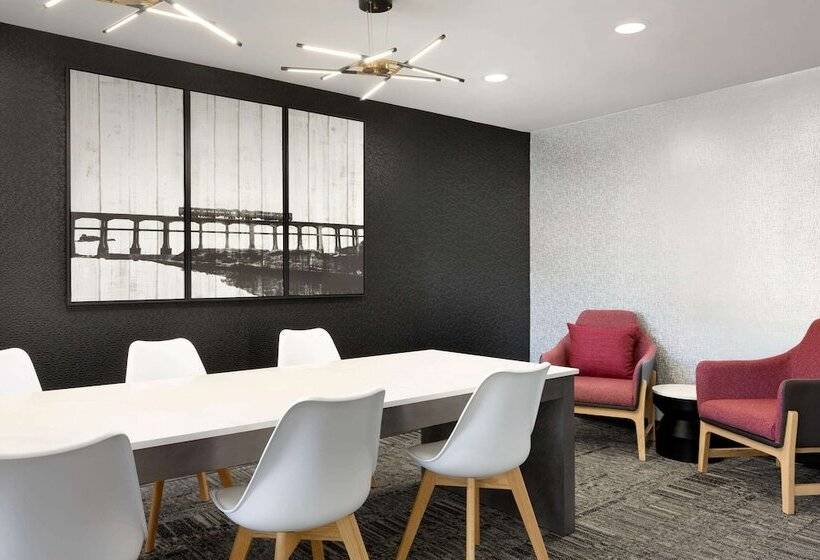 호텔 La Quinta Inn & Suites By Wyndham Selma/smithfield I95