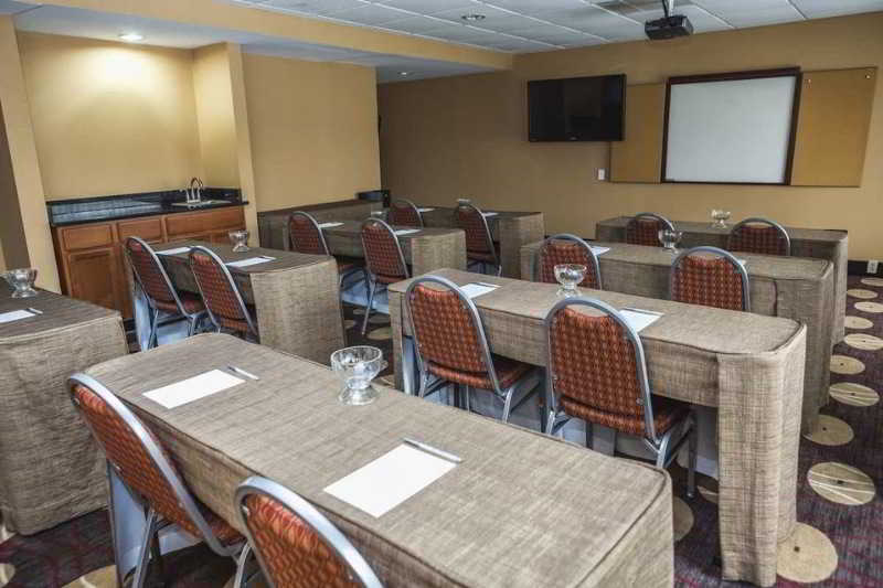 호텔 La Quinta Inn & Suites By Wyndham Selma/smithfield I95