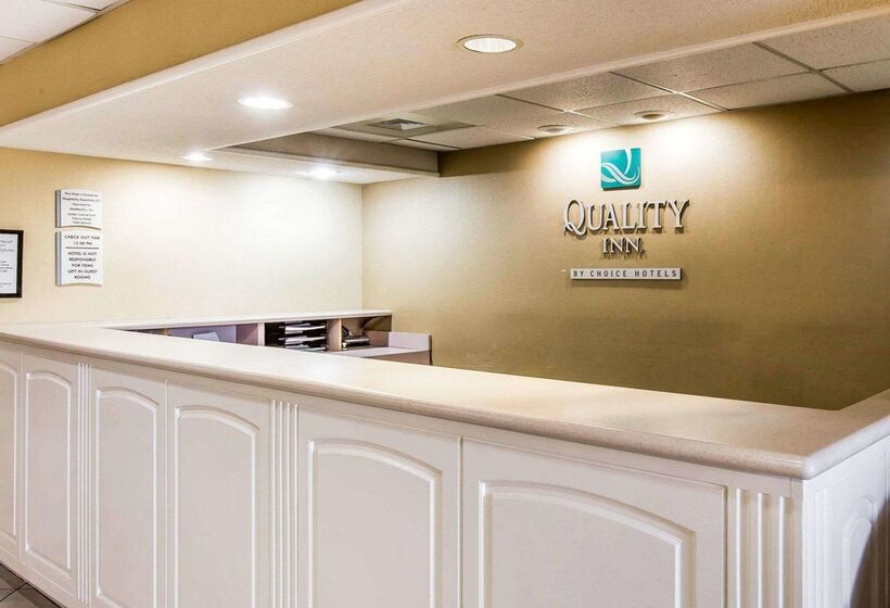 هتل Quality Inn At The Mall  Valdosta