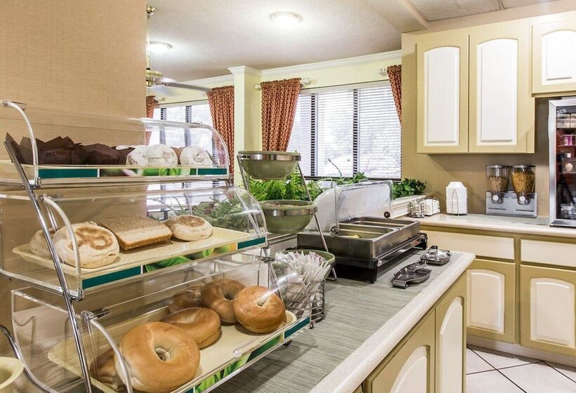 فندق Quality Inn At The Mall  Valdosta