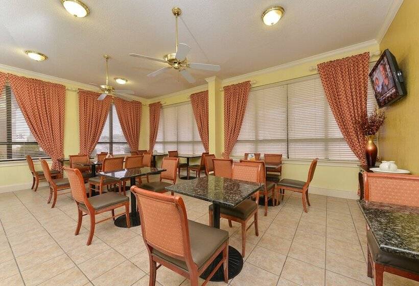 فندق Quality Inn At The Mall  Valdosta