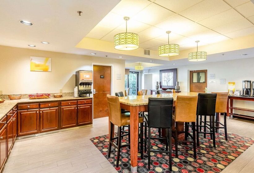 酒店 Quality Inn Danville   University Area