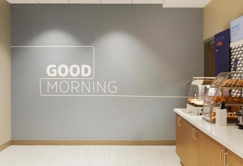 فندق Holiday Inn Express Fremont, An Ihg