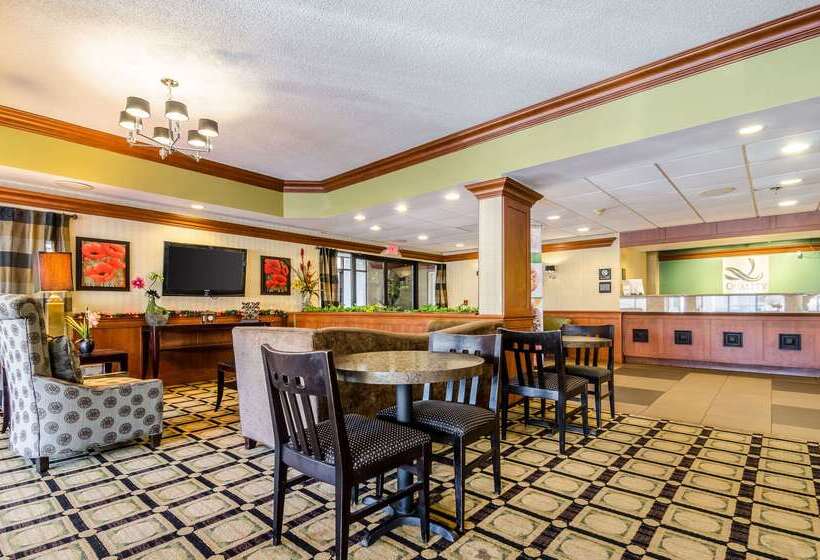 فندق Quality Inn