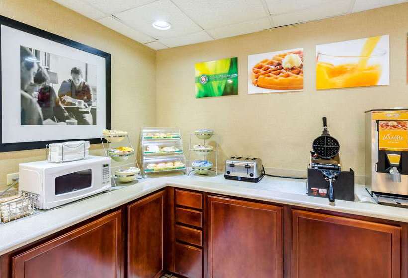 فندق Quality Inn Lynchburg Near University
