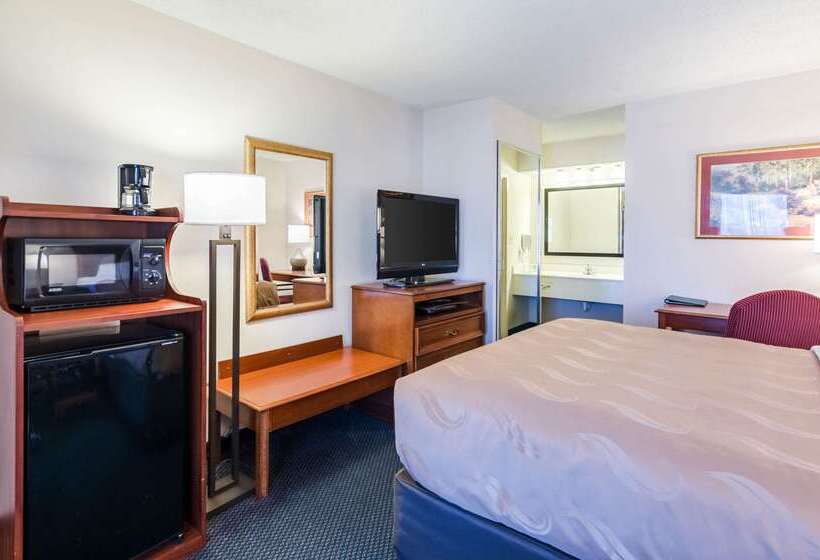 فندق Quality Inn Lynchburg Near University